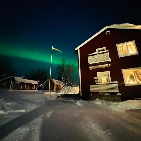 Kiruna Accommodation Vintergatan 5B, Villa For 10 Person Exterior foto